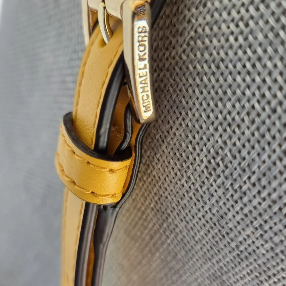 Michael Kors Yellow Crossbody Bag Brynn Pebbled Leather Chain Strap - Picture 6 of 12